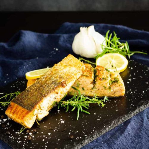 Lachsfilet mit knusprig gebratener Haut I by salala.de I Low Carb Rezept von salala (3)