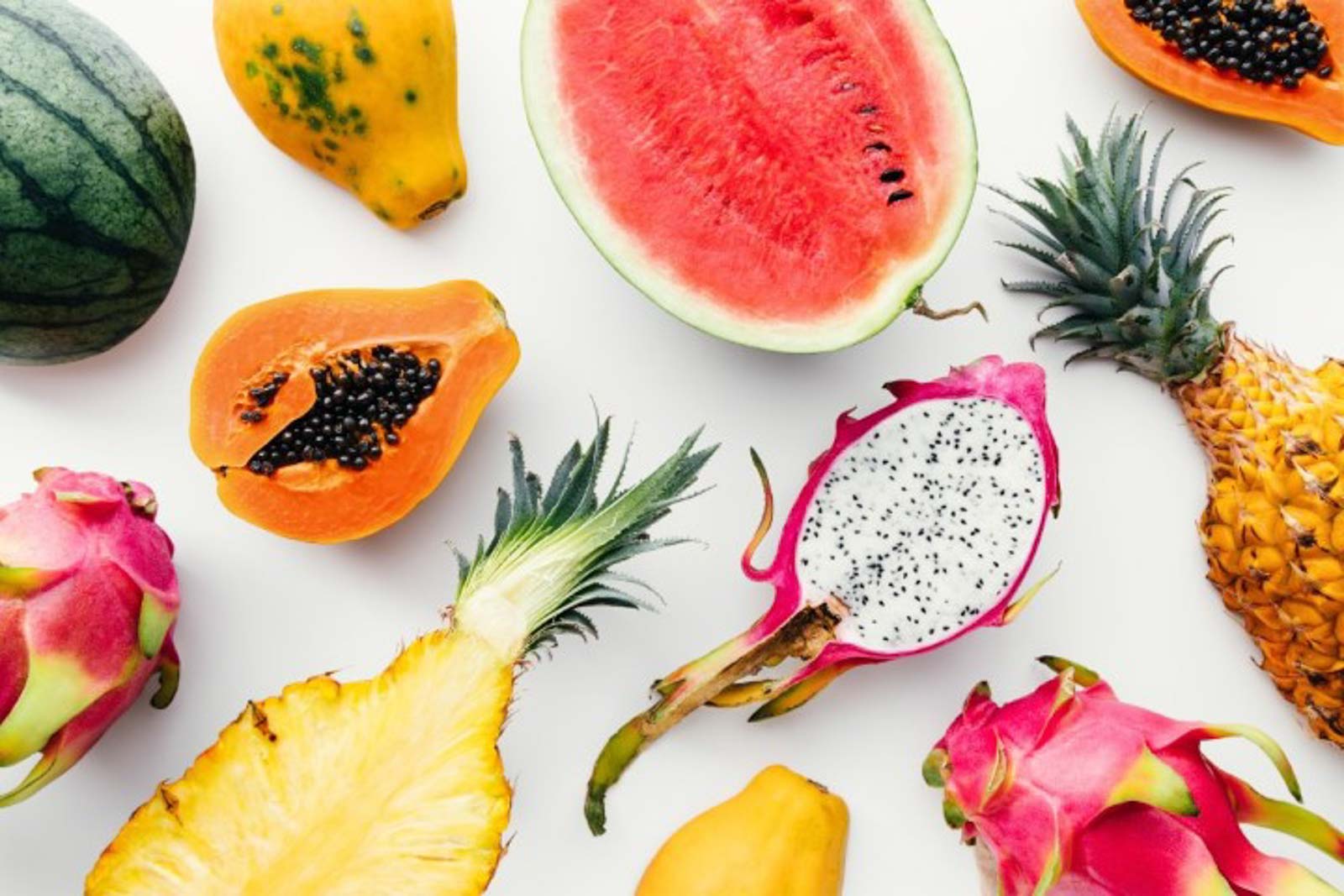 Exotische Früchte wie Papaya, Drachenfrucht, Mango, Ananas und Melone haben zu viele Zucker für die ketogene Diät